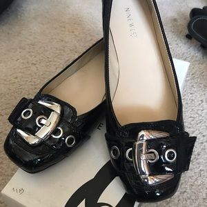 Nine West Shiny Black Patent Flats size 7